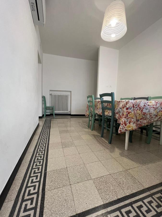 شقة Casa Del Poeta ريفا ليجوري المظهر الخارجي الصورة